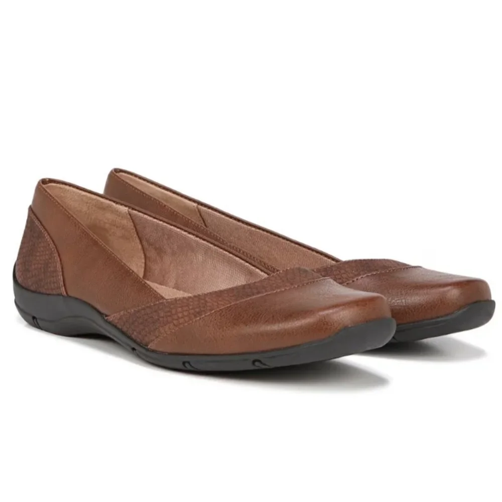 LIFESTRIDE Deja Vu Ballerina Flats